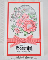 Colouring with only 2 colouring pencils using the Lovely Lattice stamp set from Stampin' Up! - by Dee Copus-Read, Lady Dee Crafts